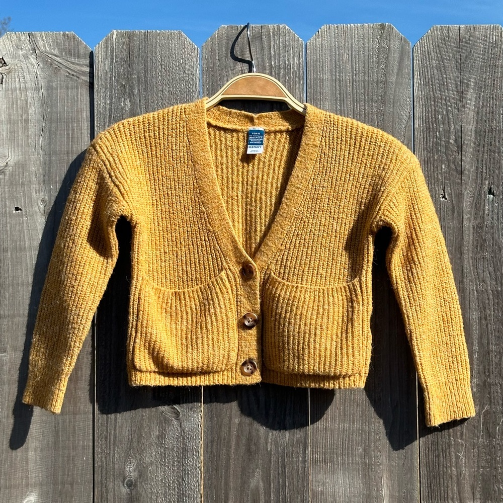 Old Navy Sweater/Cardigan Size-S6-7
